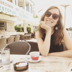 Meet your Posher, Emily